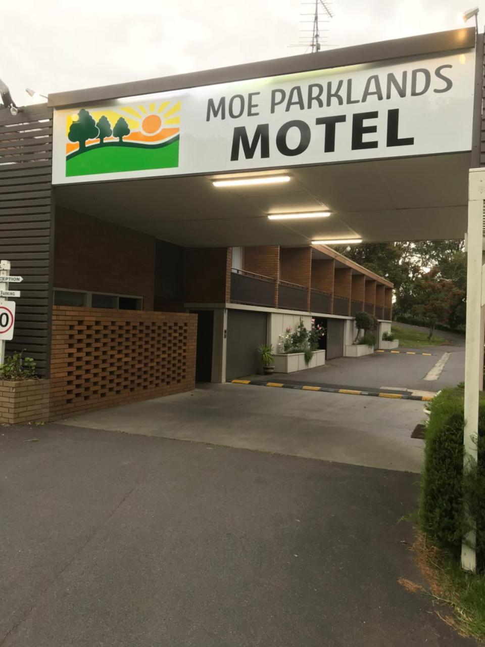 Moe Parklands Motel Zewnętrze zdjęcie